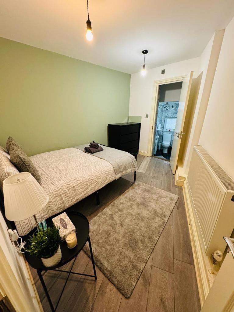 Willesden J Guest Home 4 Londyn Zewnętrze zdjęcie